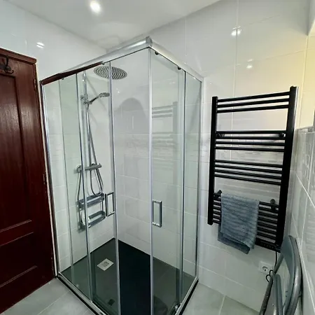 펜션 200m - Train Station Barrinha House & Pool *