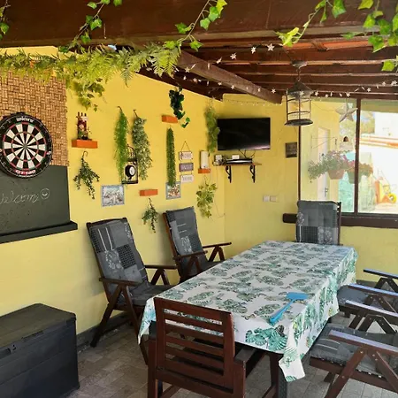 200m - Train Station Barrinha House & Pool 펜션 에스모리츠