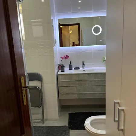 200m - Train Station Barrinha House & Pool *