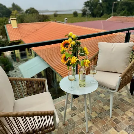 Σπίτι διακοπών 200m - Train Station Barrinha House & Pool Esmoriz