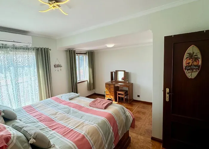 200m - Train Station Barrinha House & Pool * Эшмориш